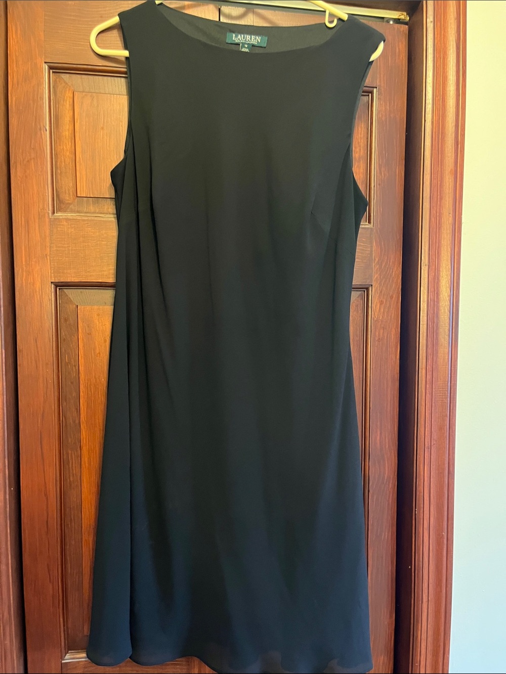 Lauren Ralph Lauren Black Sleeveless Midi Shift Dress